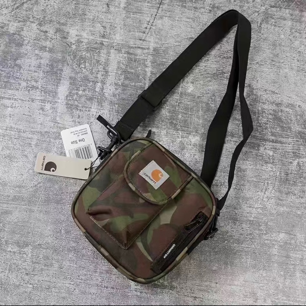 Camo Carhartt WIP bag